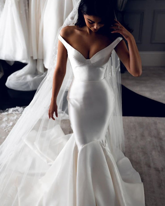 10 Style Questions with Bridal Designer Rita Vinieris